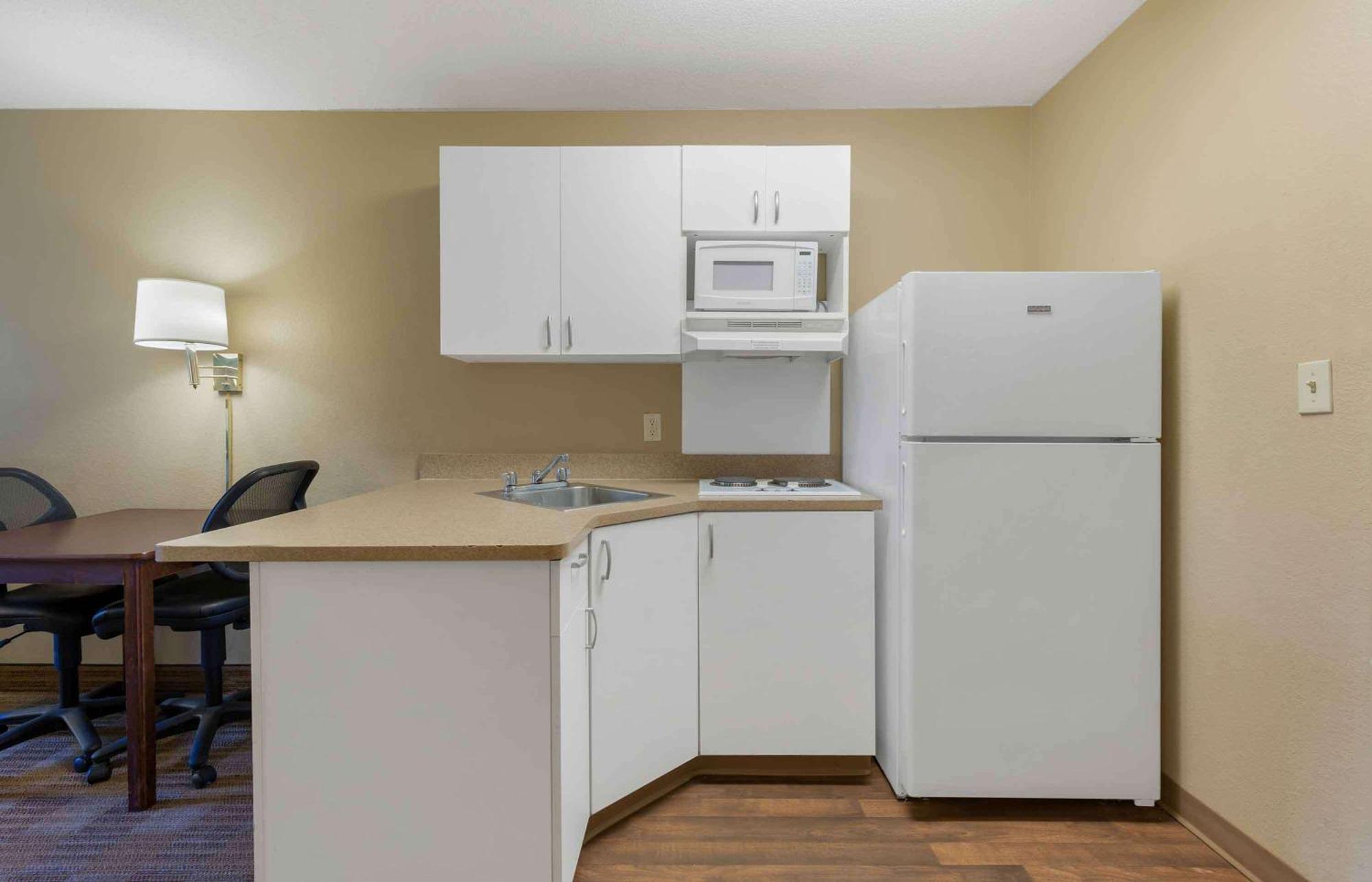 Extended Stay America Select Suites - Chicago - Rolling Meadows Bagian luar foto