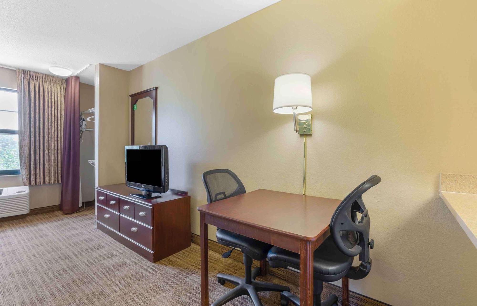 Extended Stay America Select Suites - Chicago - Rolling Meadows Bagian luar foto
