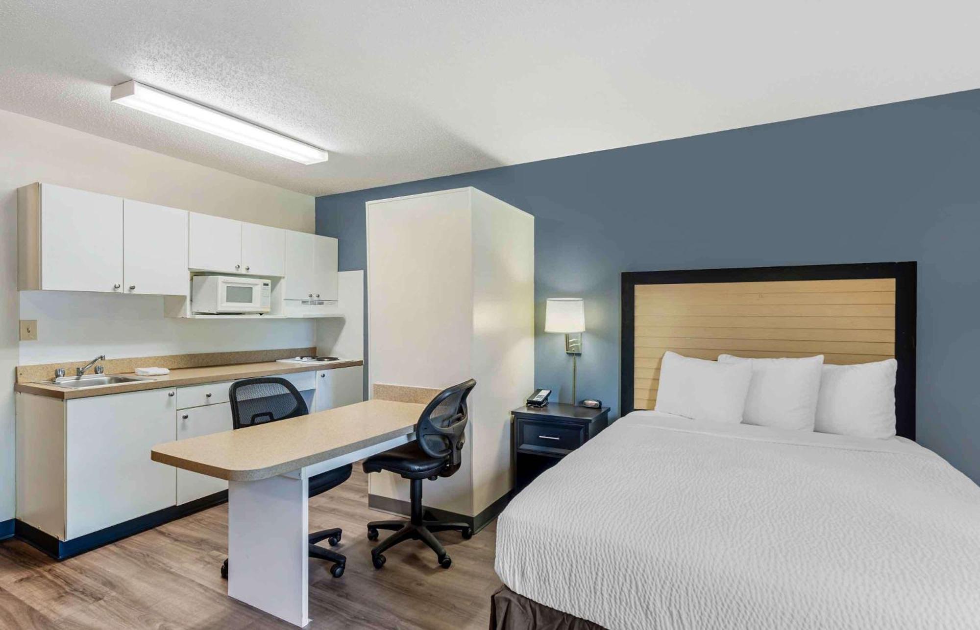 Extended Stay America Select Suites - Chicago - Rolling Meadows Bagian luar foto